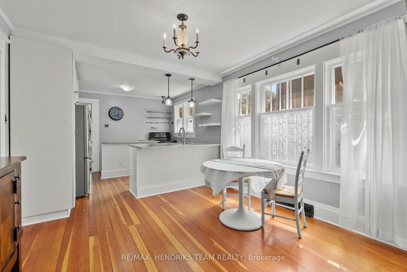 134 1/2 York Street • St. Catharines, ON photo 8