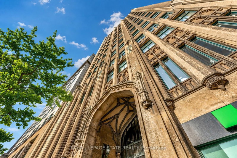 701 - 36 James Street S