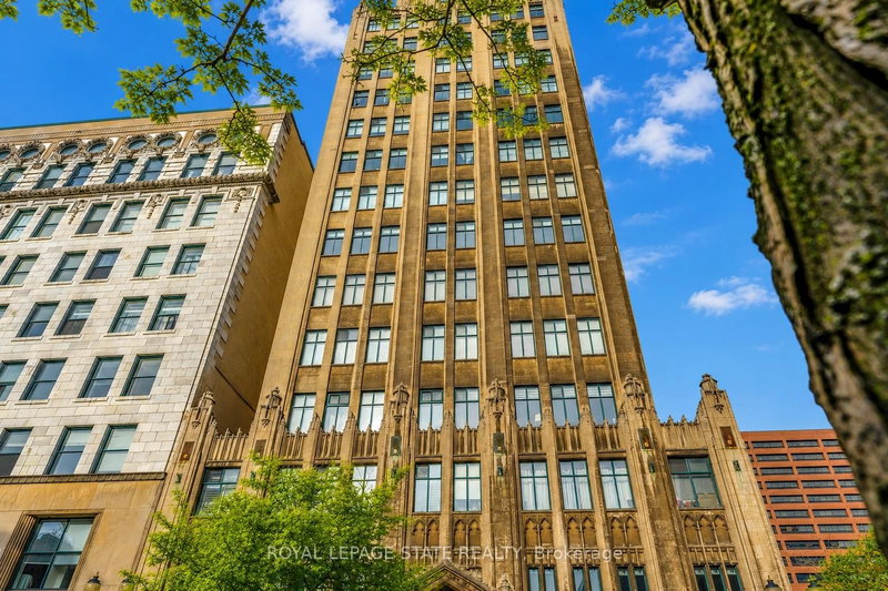 701 - 36 James Street S
