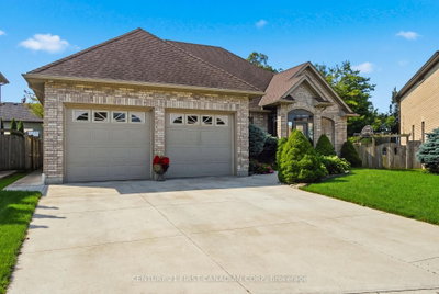 2285 Lilac Avenue • London South, ON photo 3