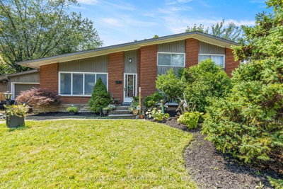 8 Cullen Drive • St. Catharines, ON photo 3