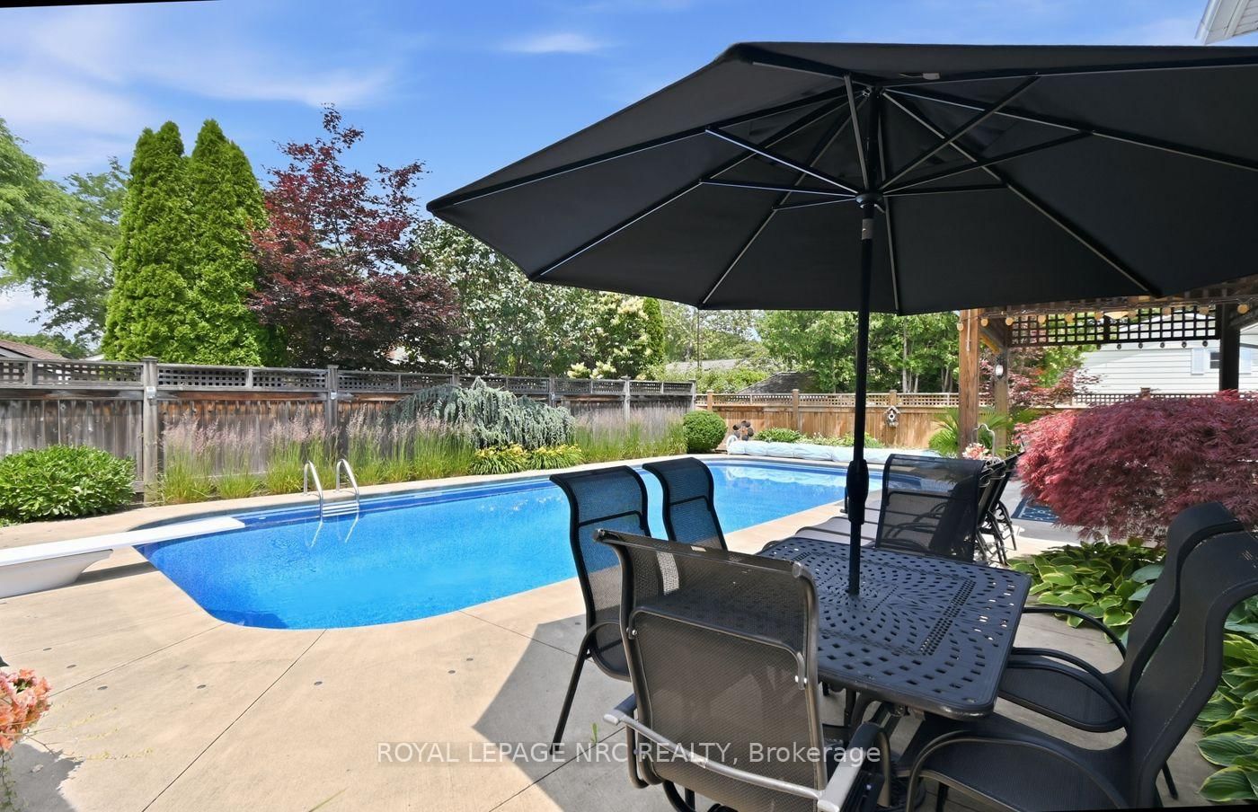 7 king's grant Court W • St. Catharines, ON photo 39