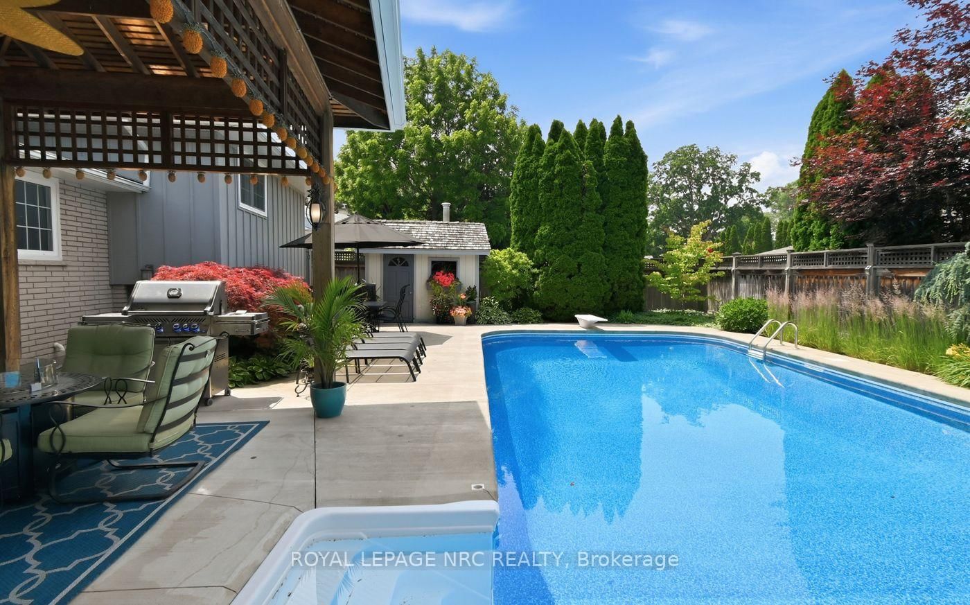 7 king's grant Court W • St. Catharines, ON photo 44
