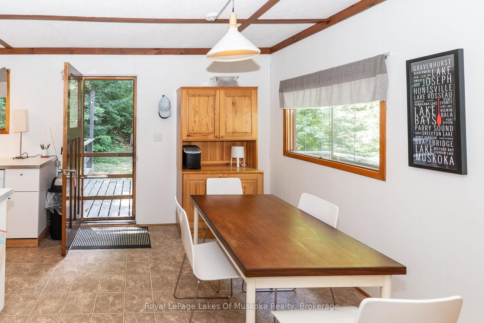 14170 Kawagama Long Island • Algonquin Highlands, ON photo 36