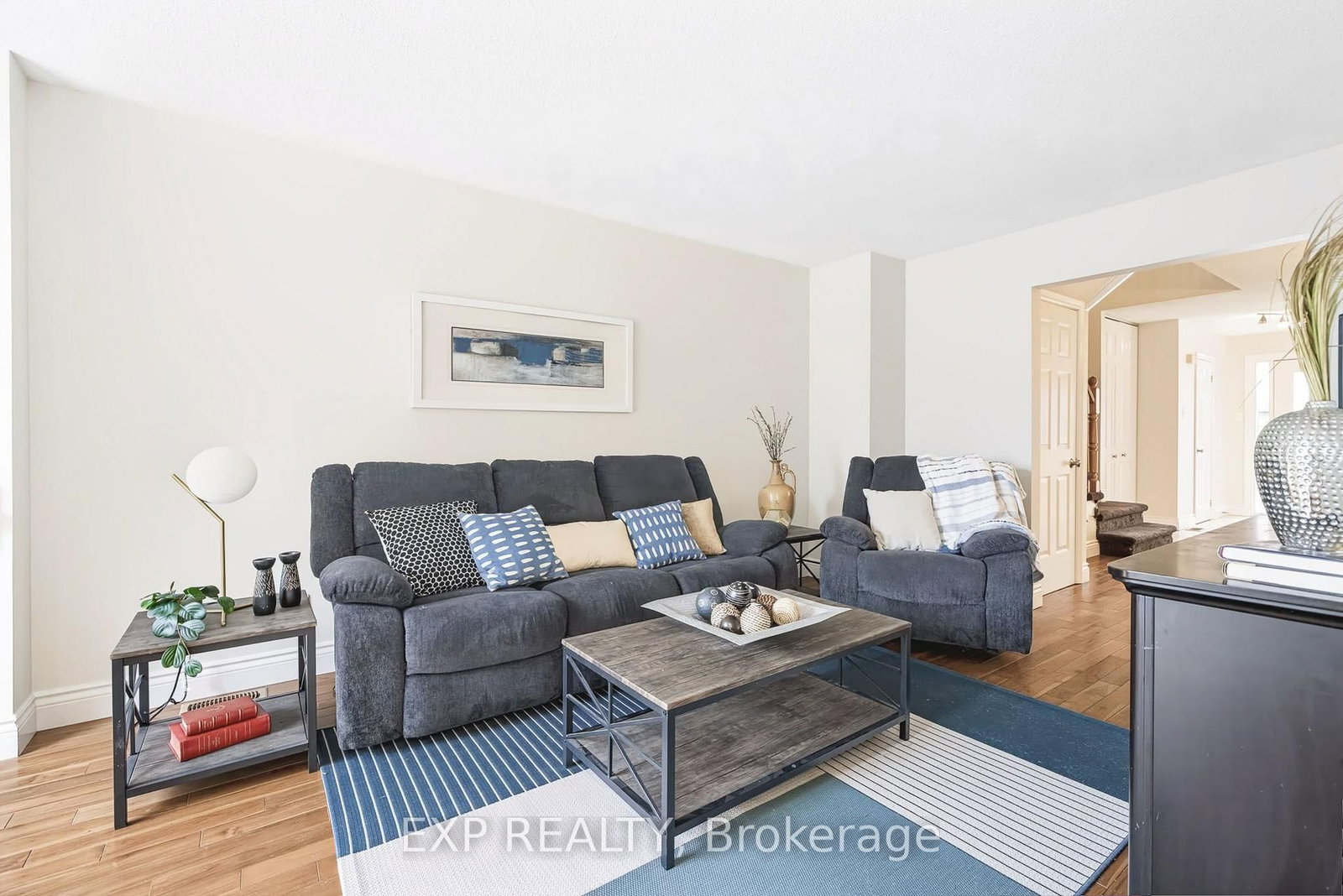 110 Cedarock Drive • Ottawa, ON photo 11