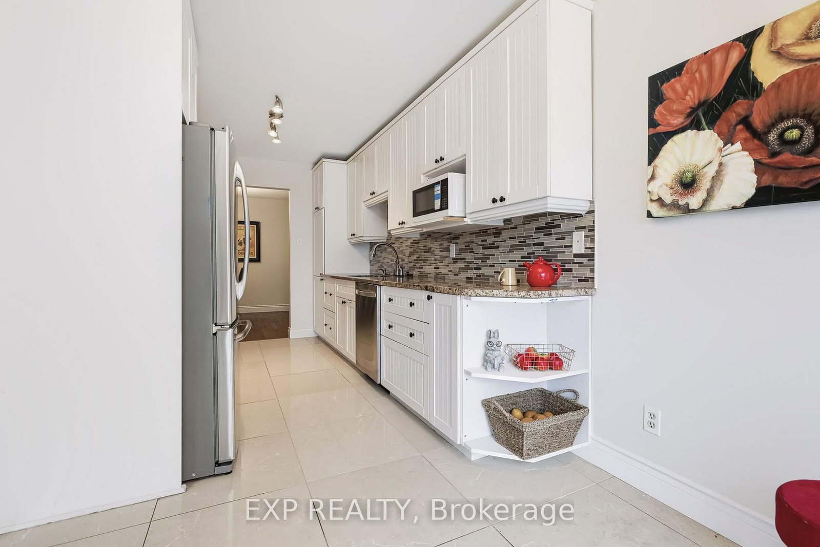 110 Cedarock Drive • Ottawa, ON photo 13