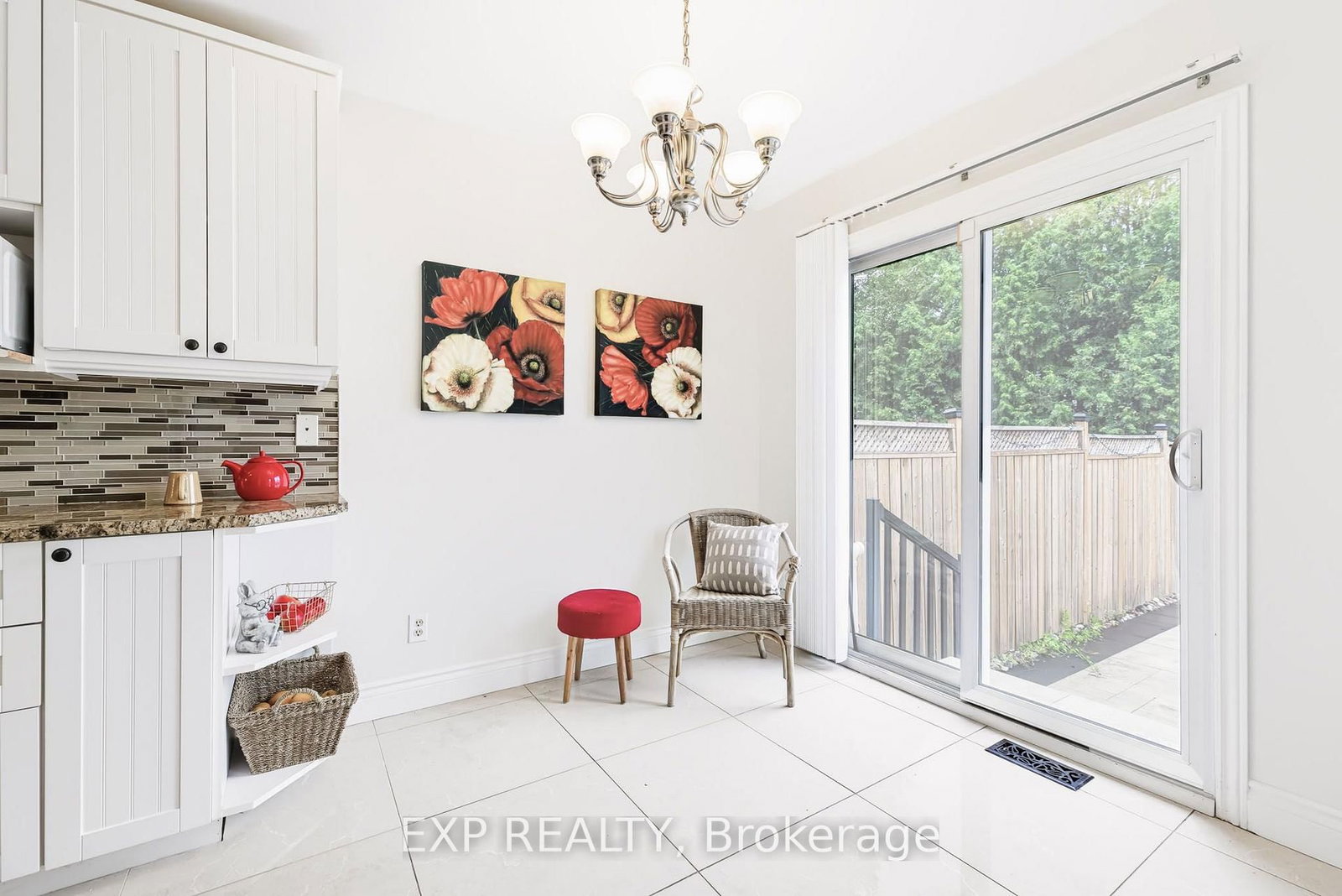 110 Cedarock Drive • Ottawa, ON photo 19