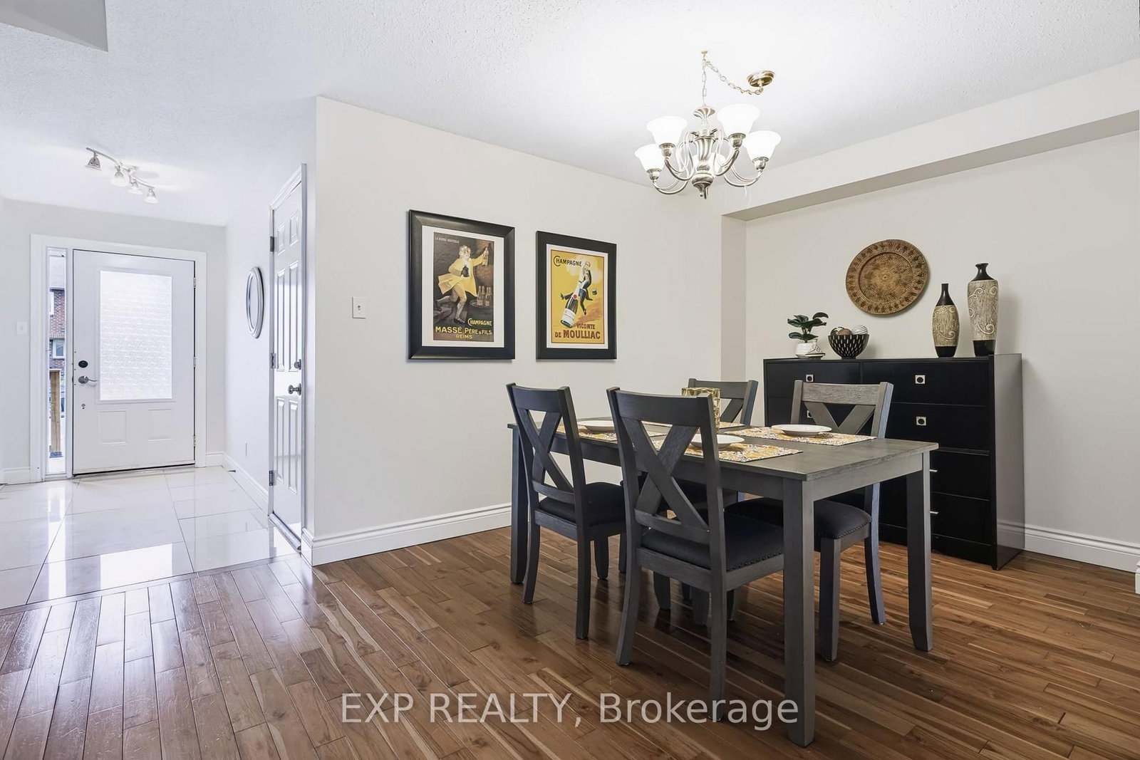 110 Cedarock Drive • Ottawa, ON photo 6