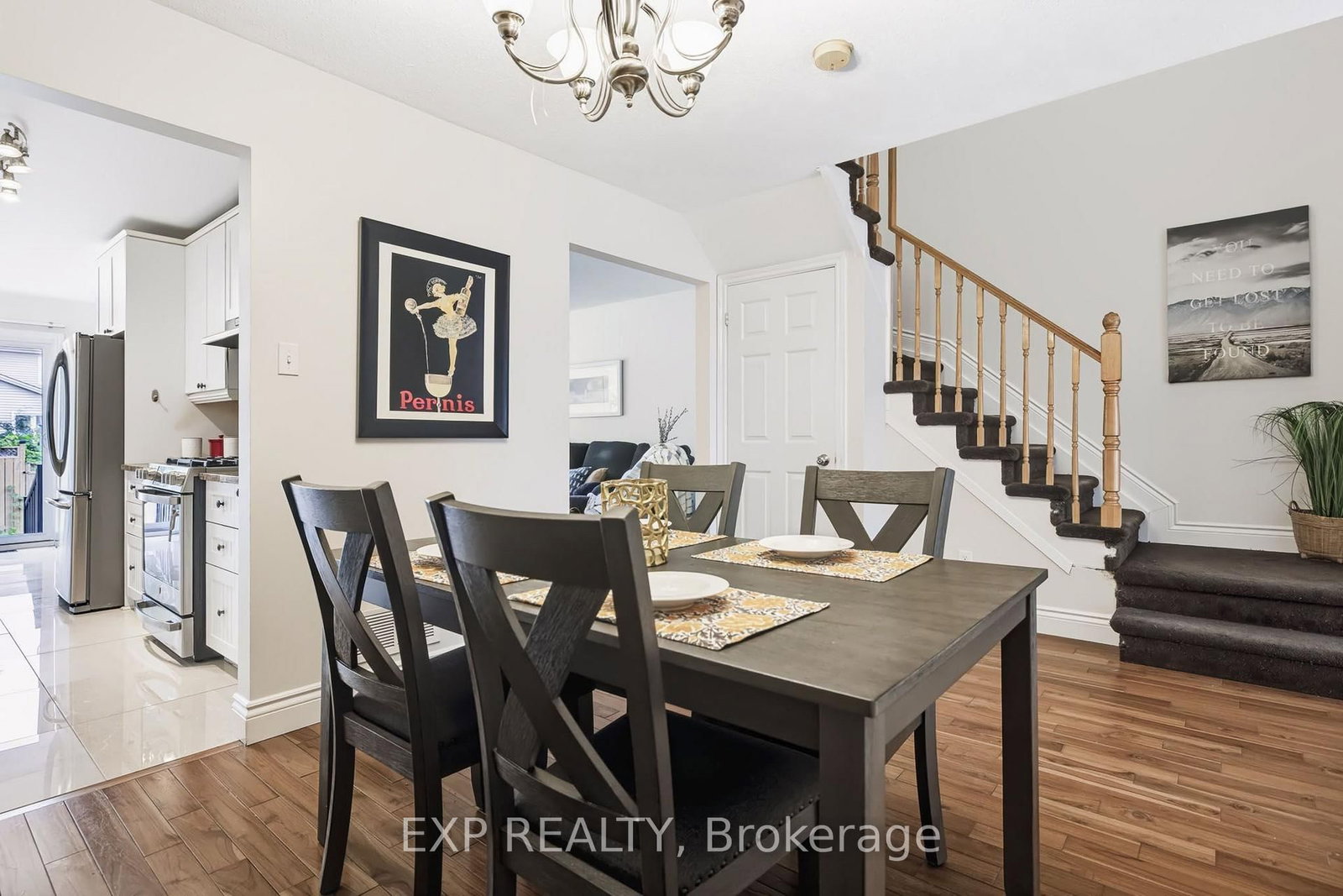 110 Cedarock Drive • Ottawa, ON photo 8