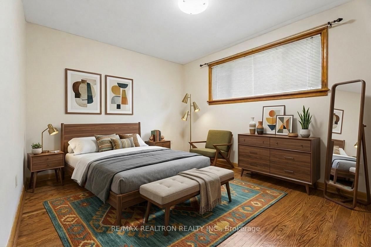 831 Mohawk Road E • Hamilton, ON photo 19