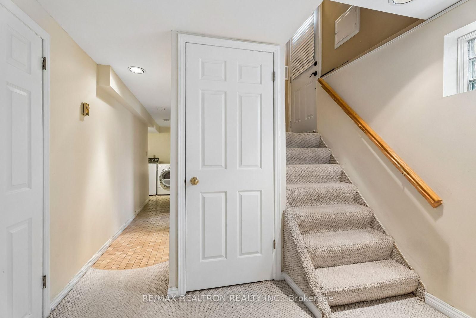 831 Mohawk Road E • Hamilton, ON photo 26