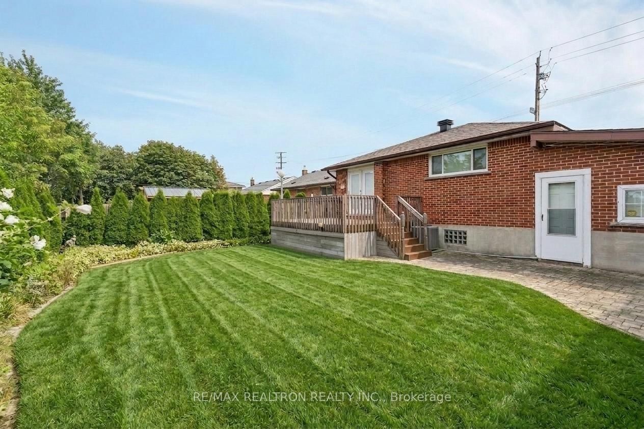 831 Mohawk Road E • Hamilton, ON photo 34