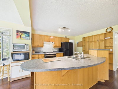 377 Lake Range Drive • Huron-Kinloss, ON photo 6