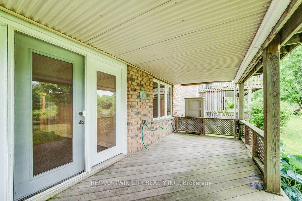 670 Salzburg Drive • Waterloo, ON photo 33