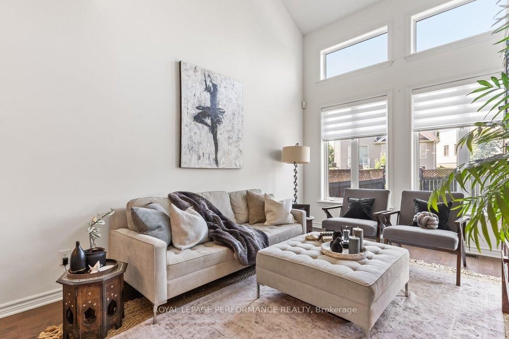 216 Badgeley Avenue • Ottawa, ON photo 19