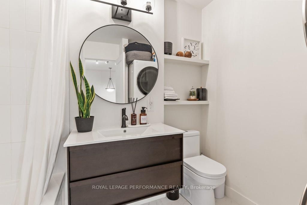 216 Badgeley Avenue • Ottawa, ON photo 31