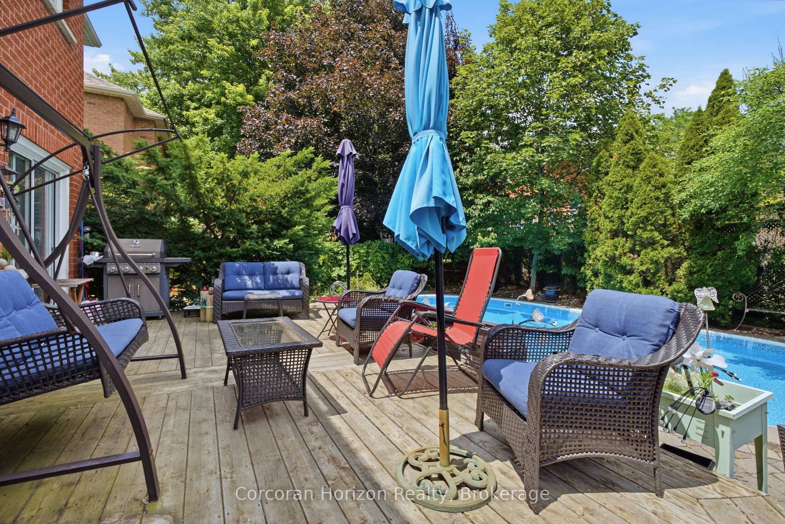 131 Huntingwood Avenue • Hamilton, ON photo 49