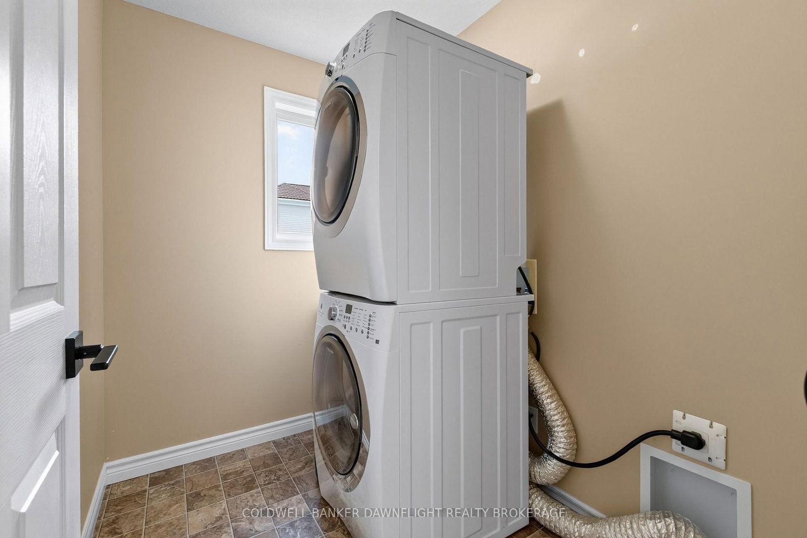 7 Finch Street • North Middlesex, ON photo 16