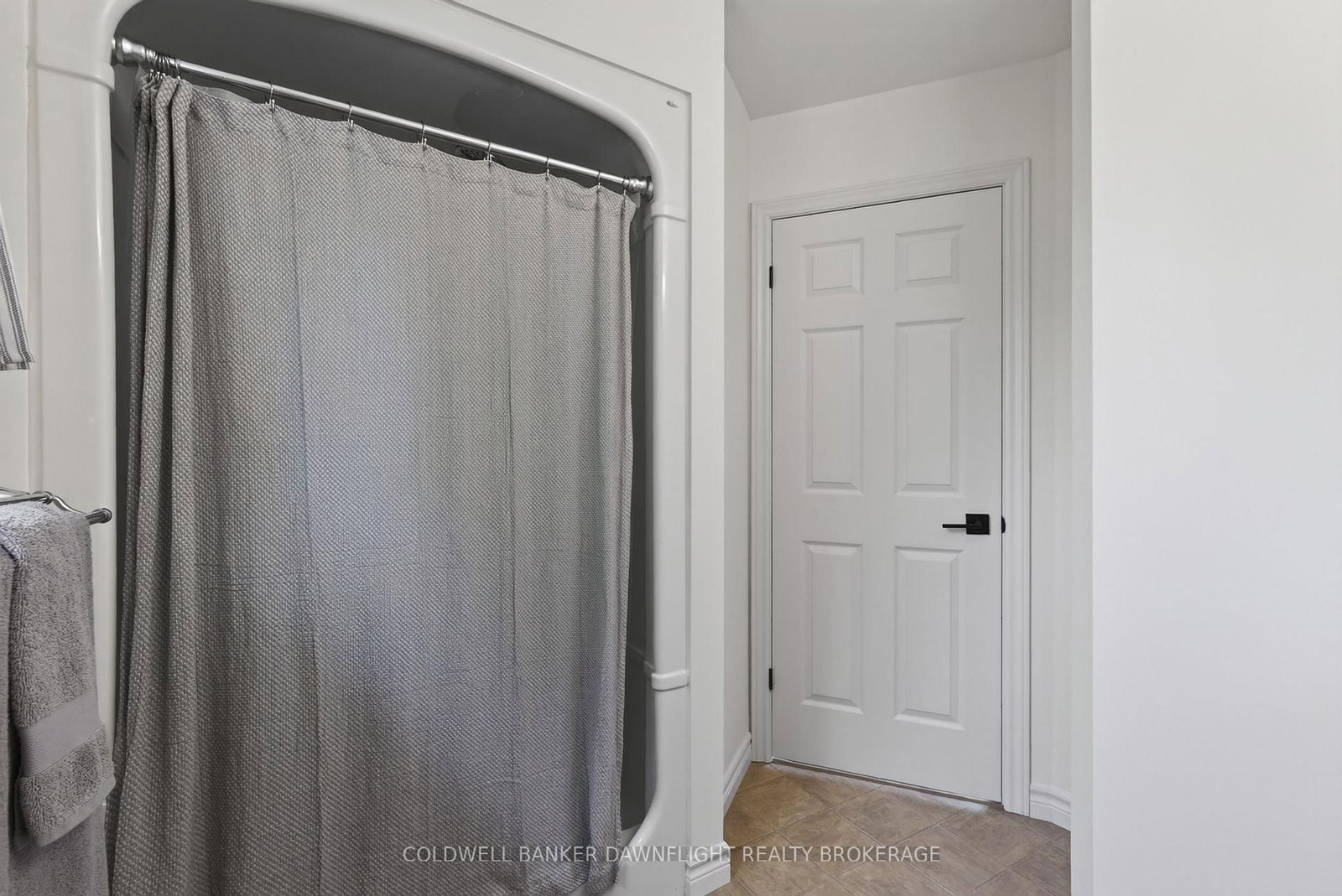 7 Finch Street • North Middlesex, ON photo 21