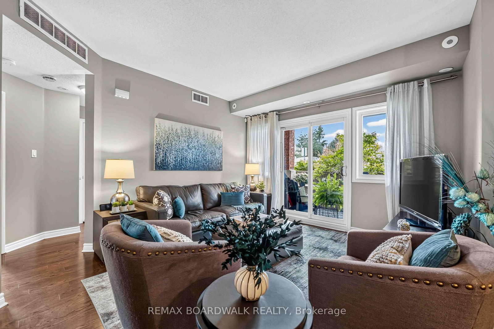 241 Crestway Drive • #C • Ottawa, ON photo 10