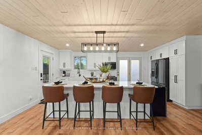 2 Kennedy Drive • Kawartha Lakes, ON photo 8