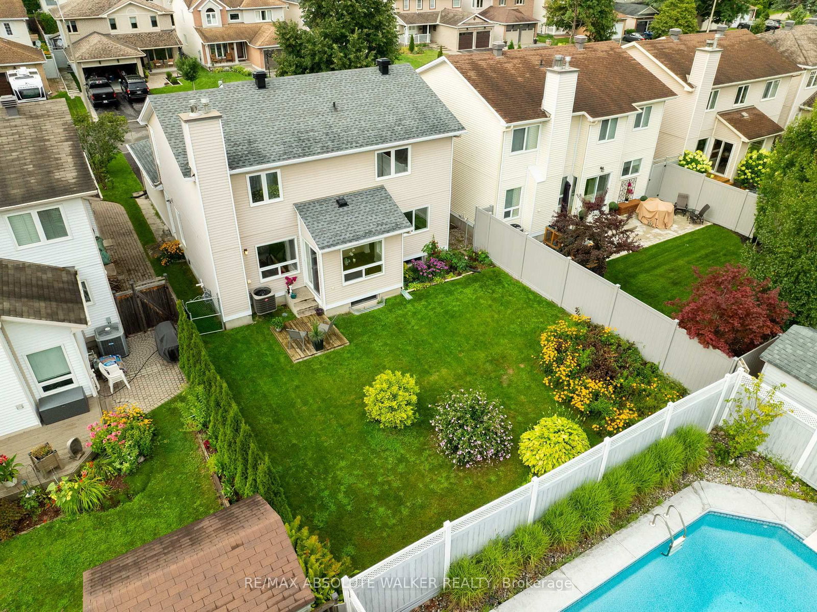 6161 Lariviere Crescent • Ottawa, ON photo 37