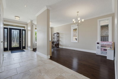 3429 Singleton Avenue • London South, ON photo 8