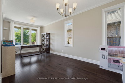 3429 Singleton Avenue • London South, ON photo 9