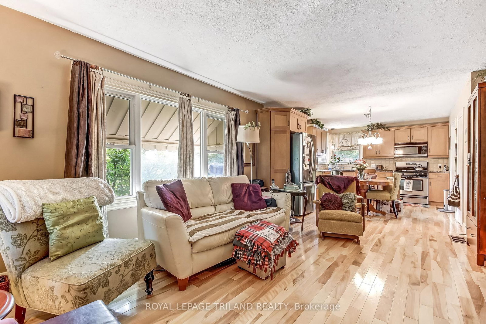84 Redan Street • St. Thomas, ON photo 4