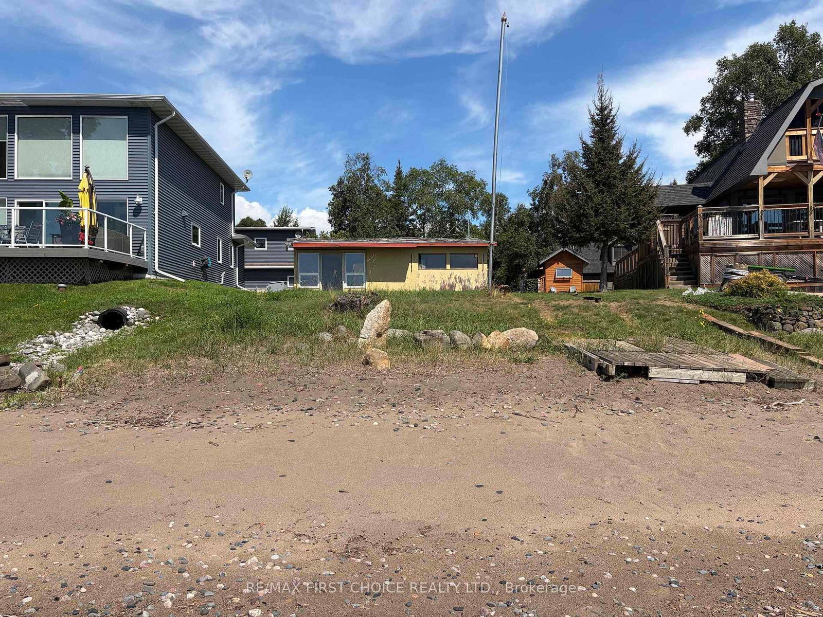 641 Pebbly Beach Road • Shuniah, ON photo 5