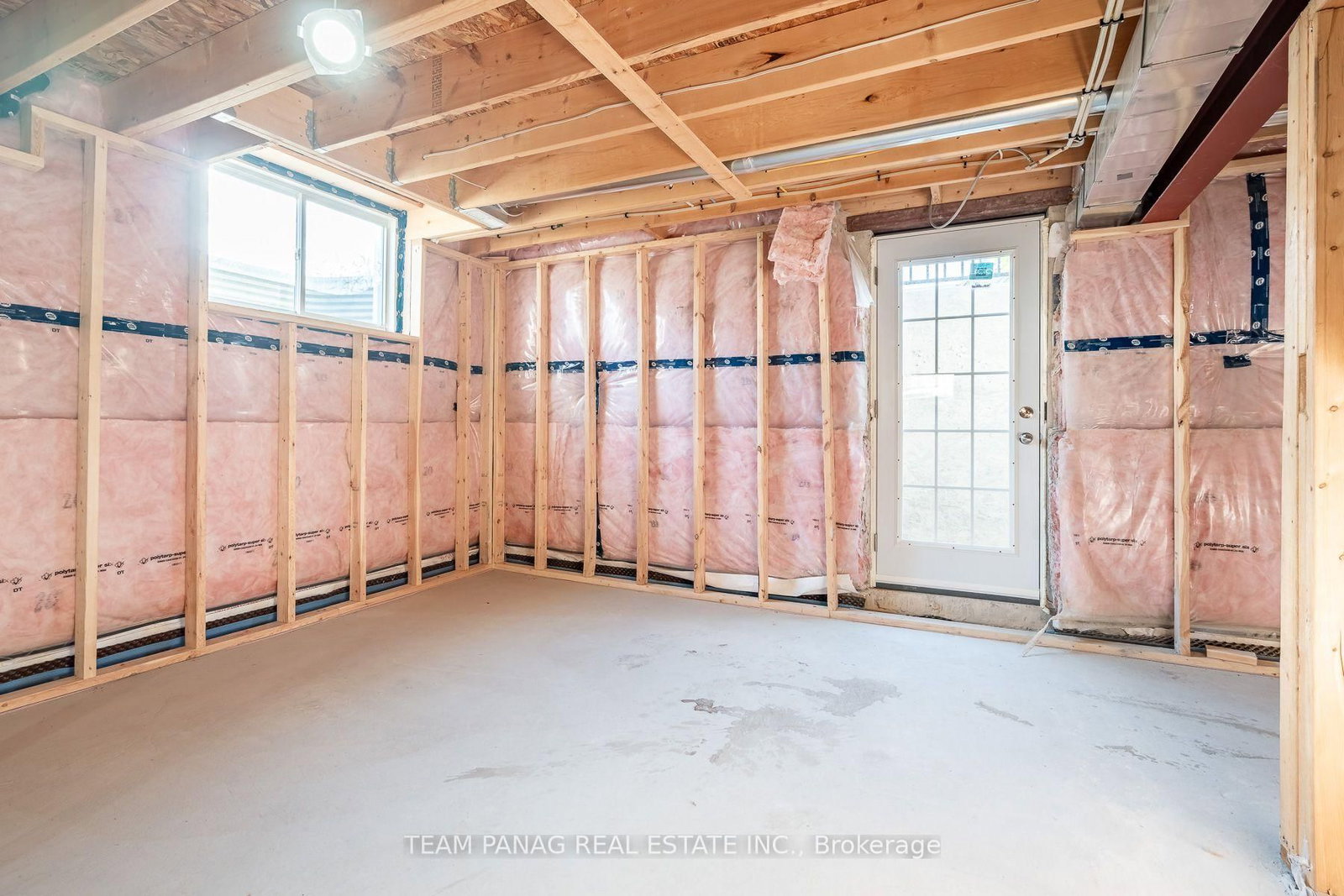 141 Crow Street • Welland, ON photo 42