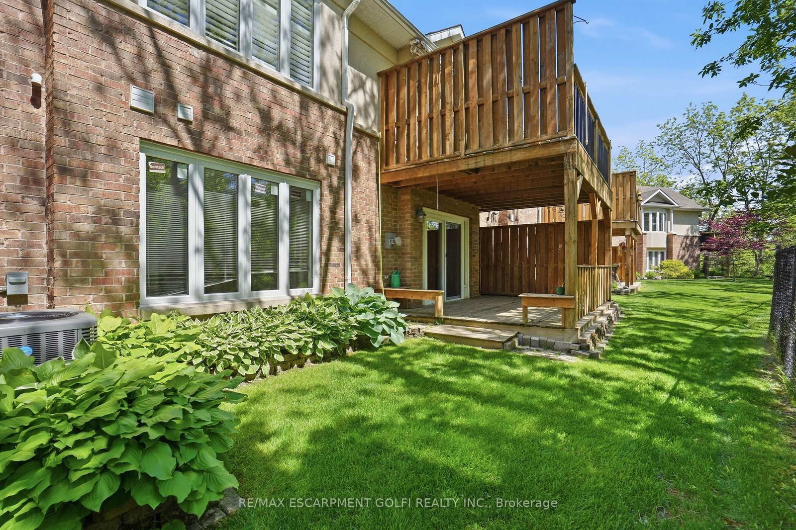 58 Glendale Avenue • #12 • St. Catharines, ON photo 37