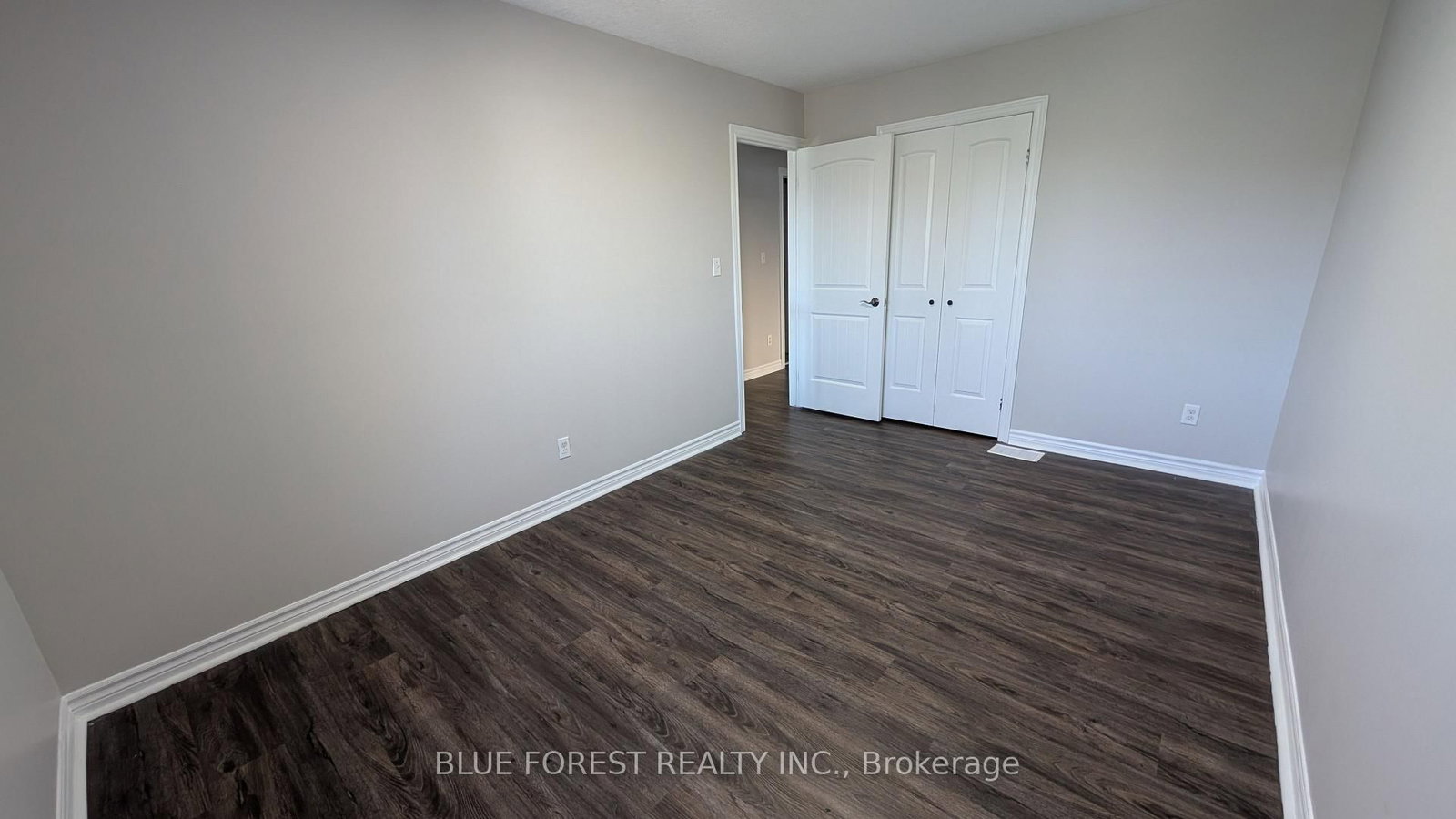 904 Frontenac Crescent • Woodstock, ON photo 20