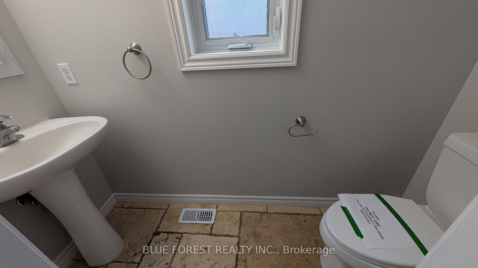 904 Frontenac Crescent • Woodstock, ON photo 29