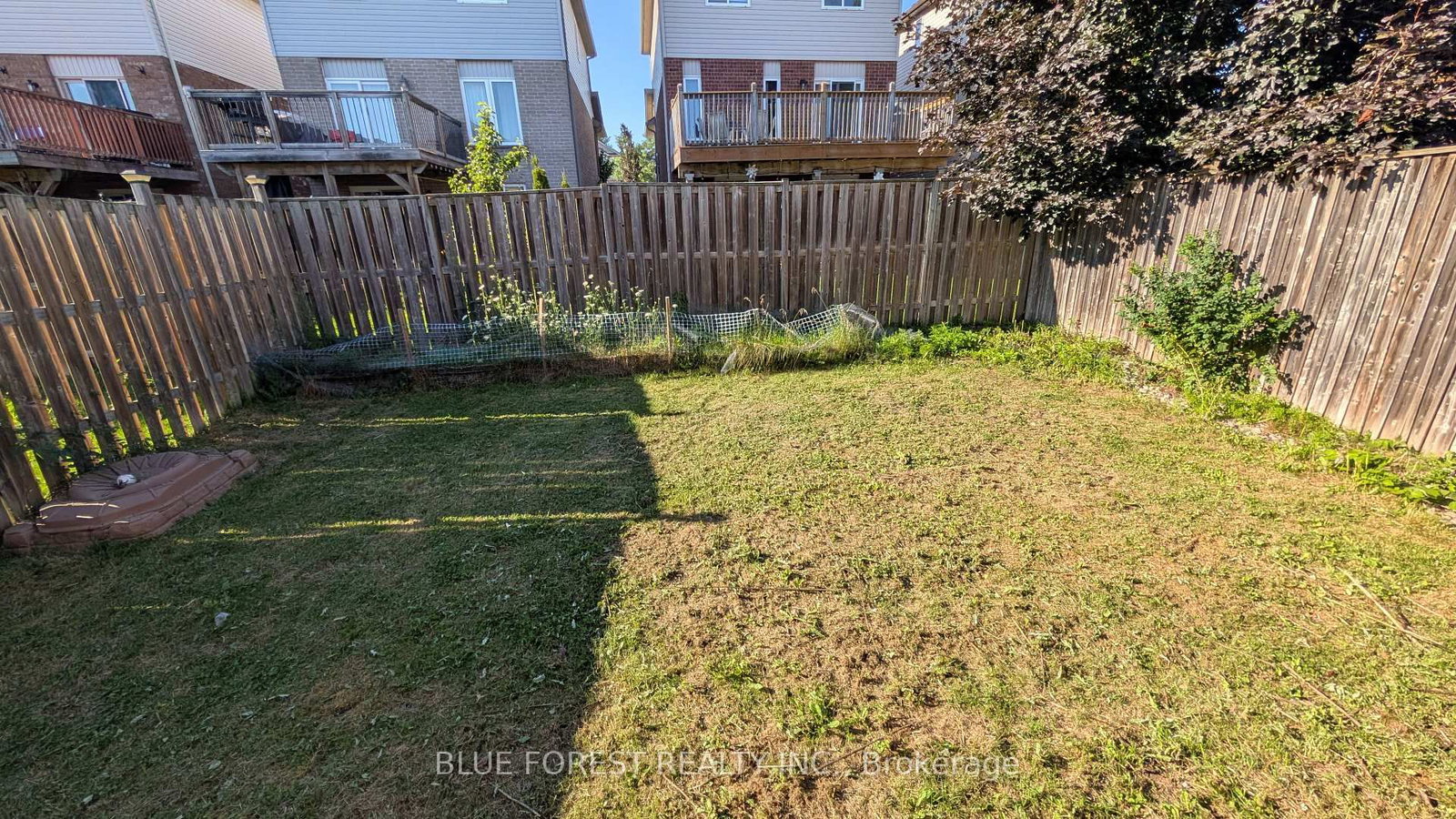 904 Frontenac Crescent • Woodstock, ON photo 34