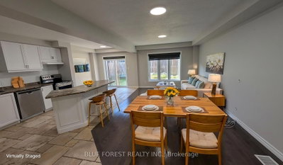 904 Frontenac Crescent • Woodstock, ON photo 7