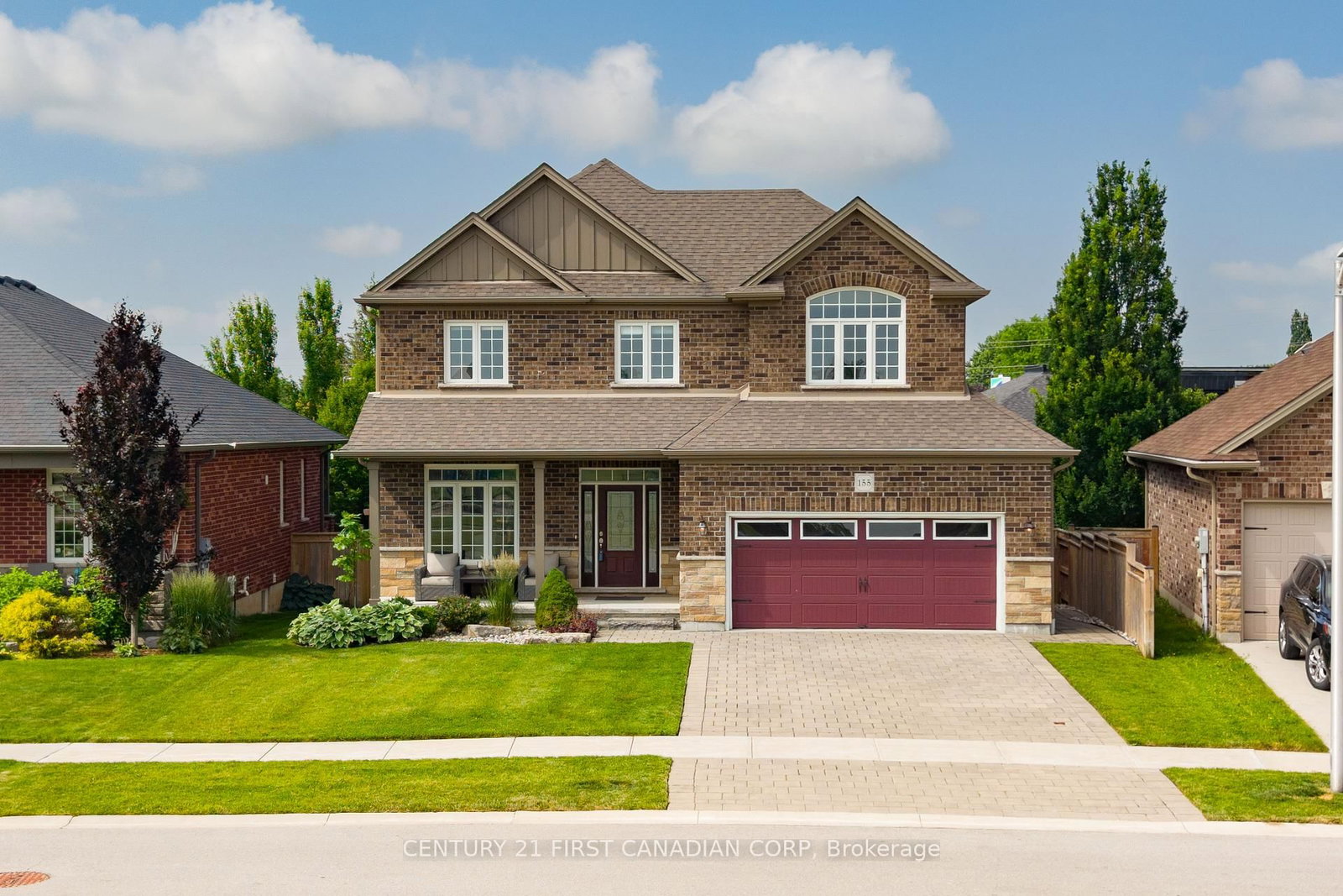 Detached House for sale at 155 Spencer Avenue, Lucan Biddulph, Ontario, N0M 2J0 - Lucan - MLS: X13677510