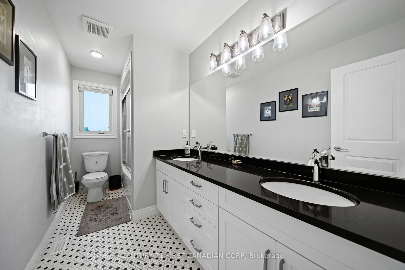 155 Spencer Avenue • Lucan Biddulph, ON photo 30