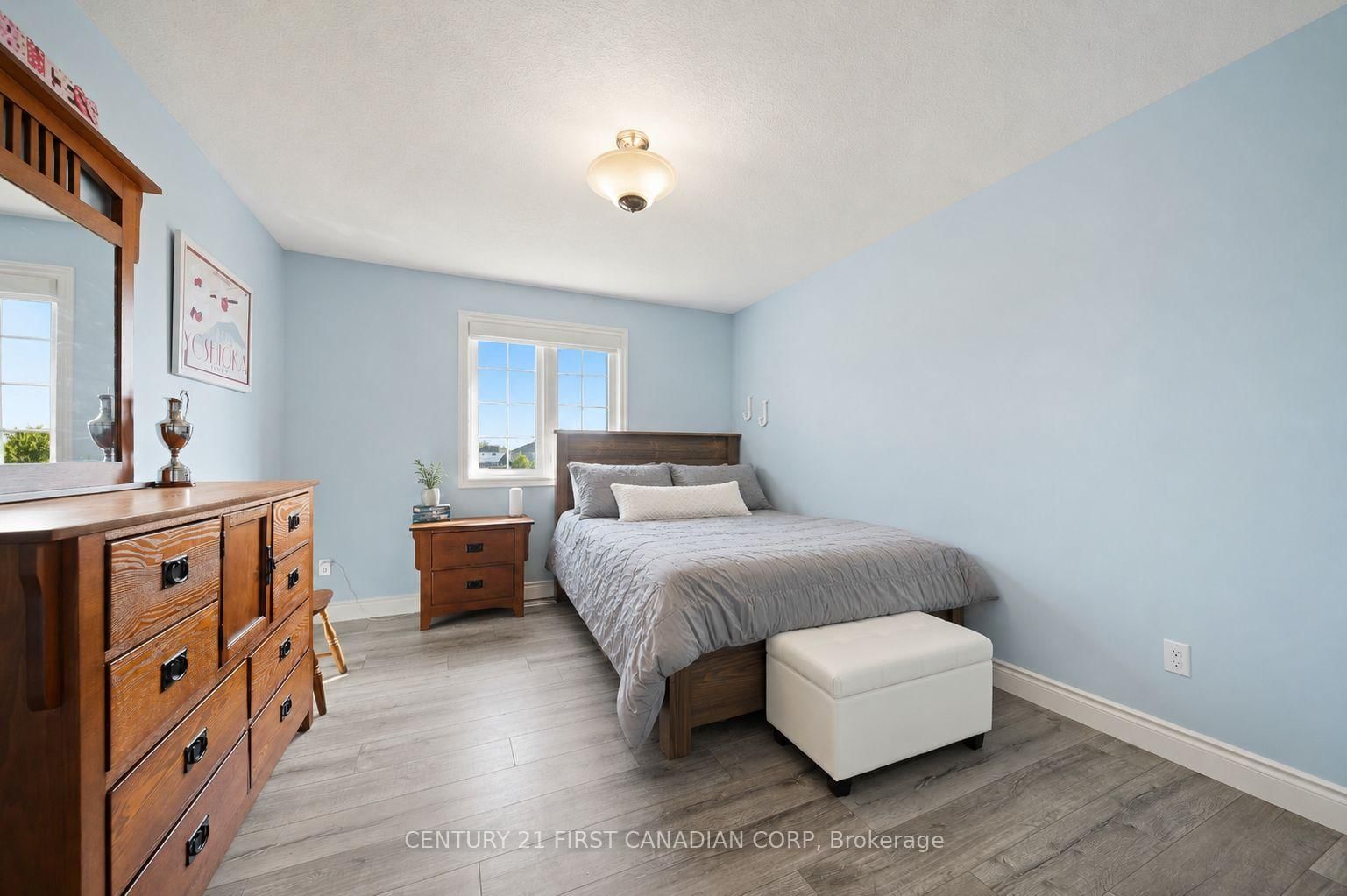 155 Spencer Avenue • Lucan Biddulph, ON photo 36
