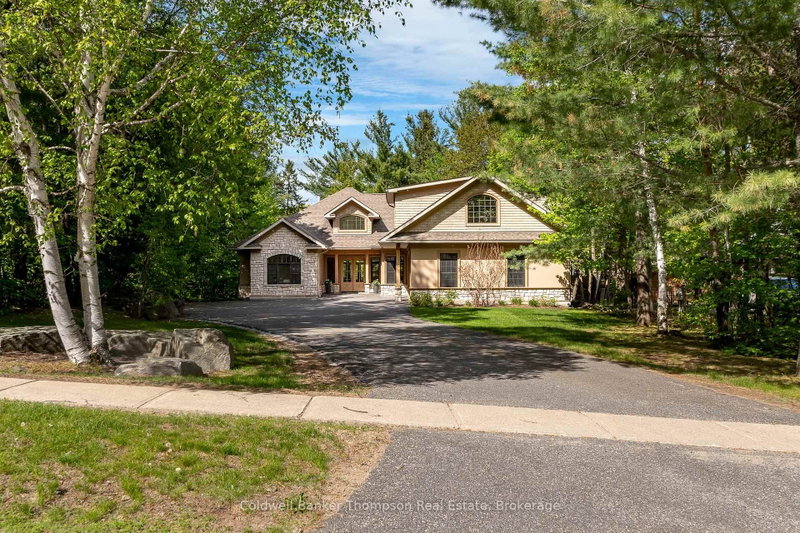 19 Silver Oaks Crescent