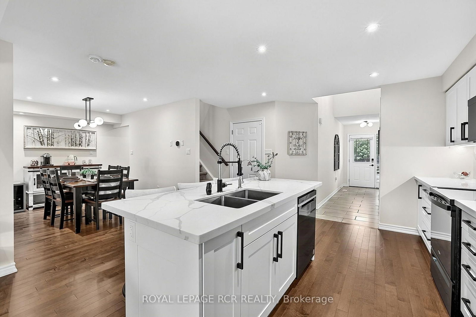 24 WESTMINSTER Crescent • Centre Wellington, ON photo 13