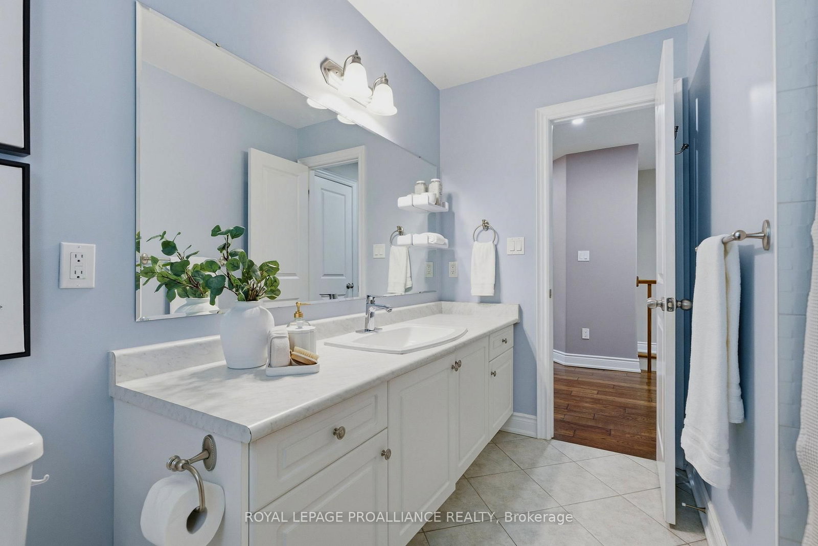 8 Bigwood Crescent • Port Hope, ON photo 25