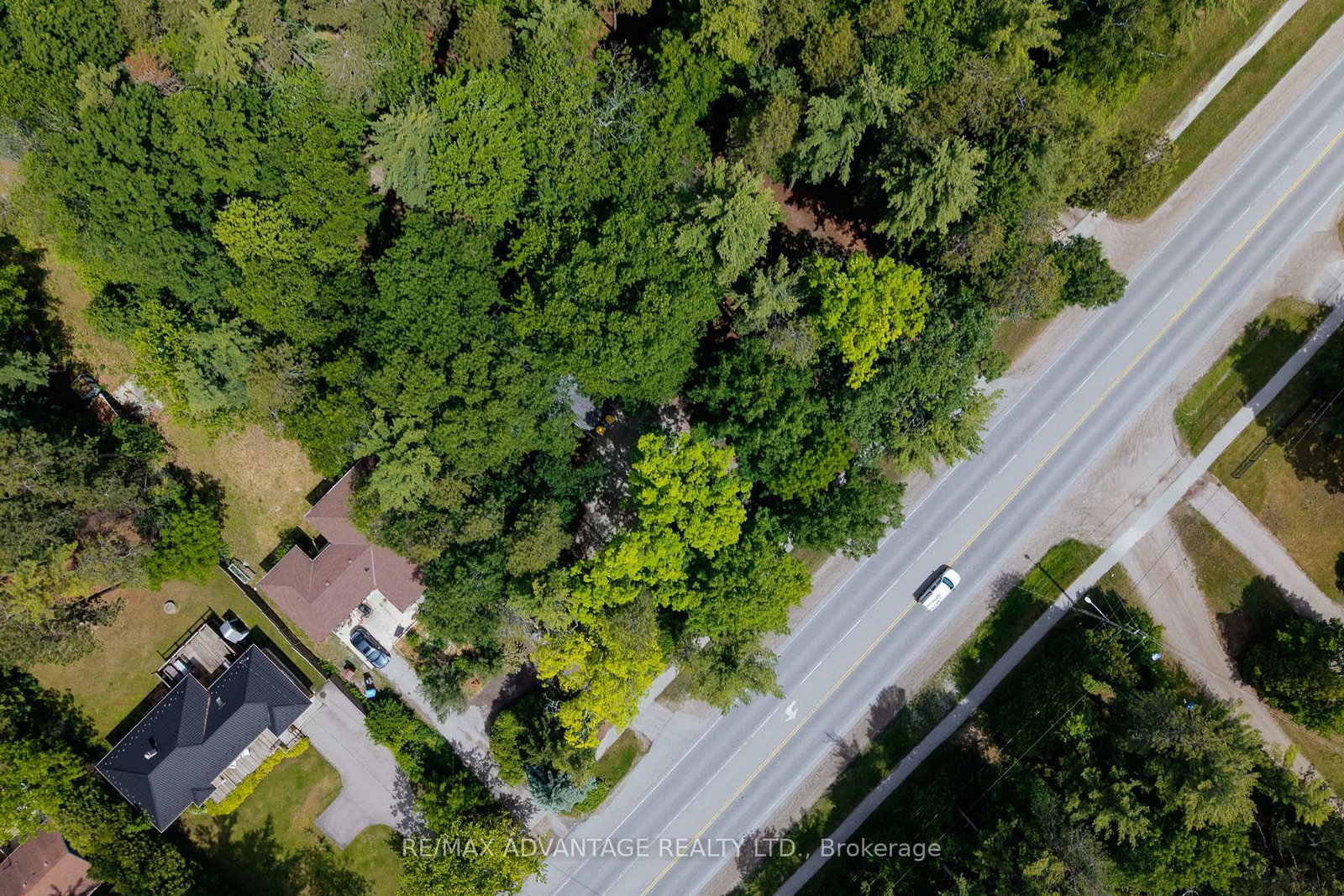 263 Ontario Street S • Lambton Shores, ON photo 28