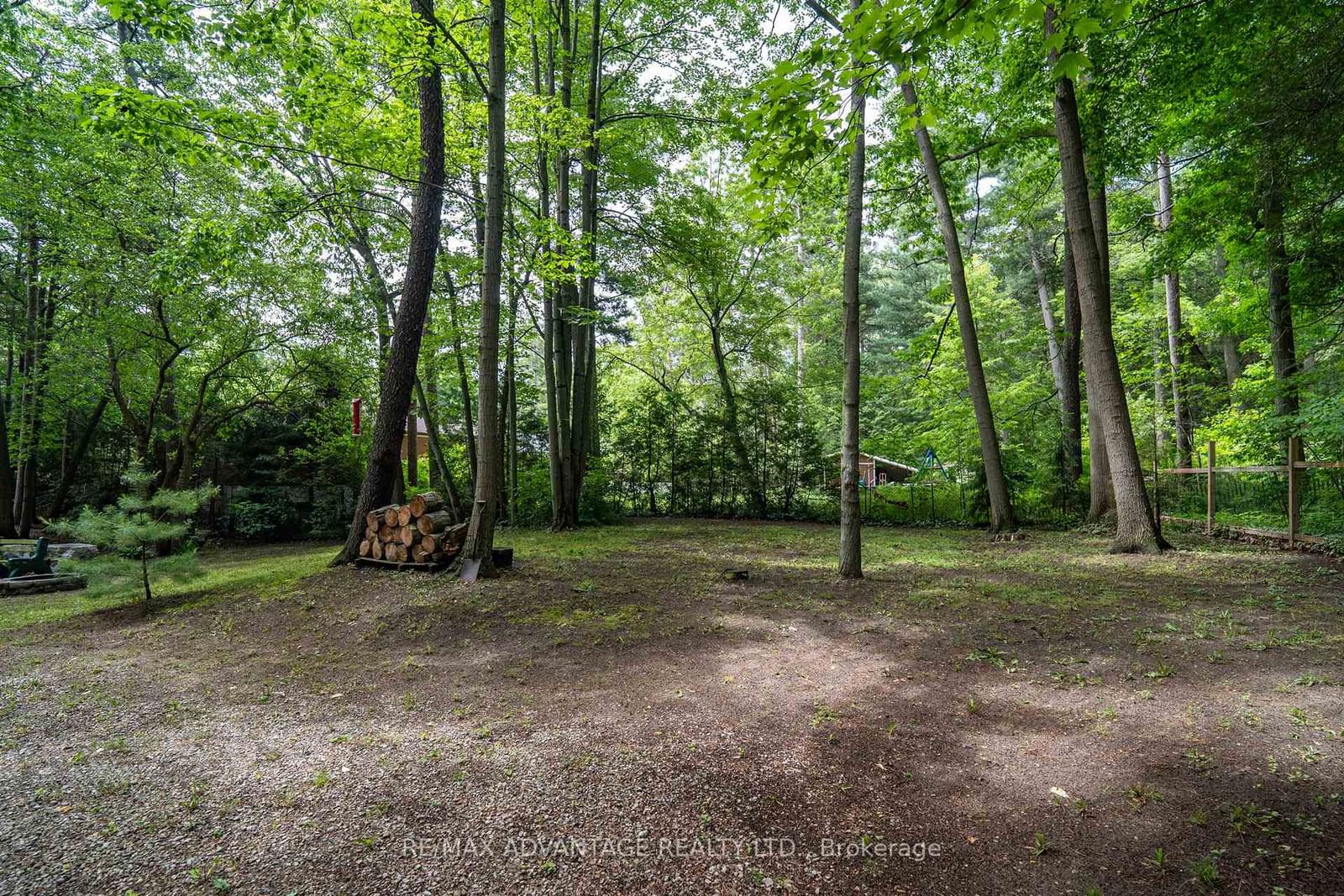 263 Ontario Street S • Lambton Shores, ON photo 32
