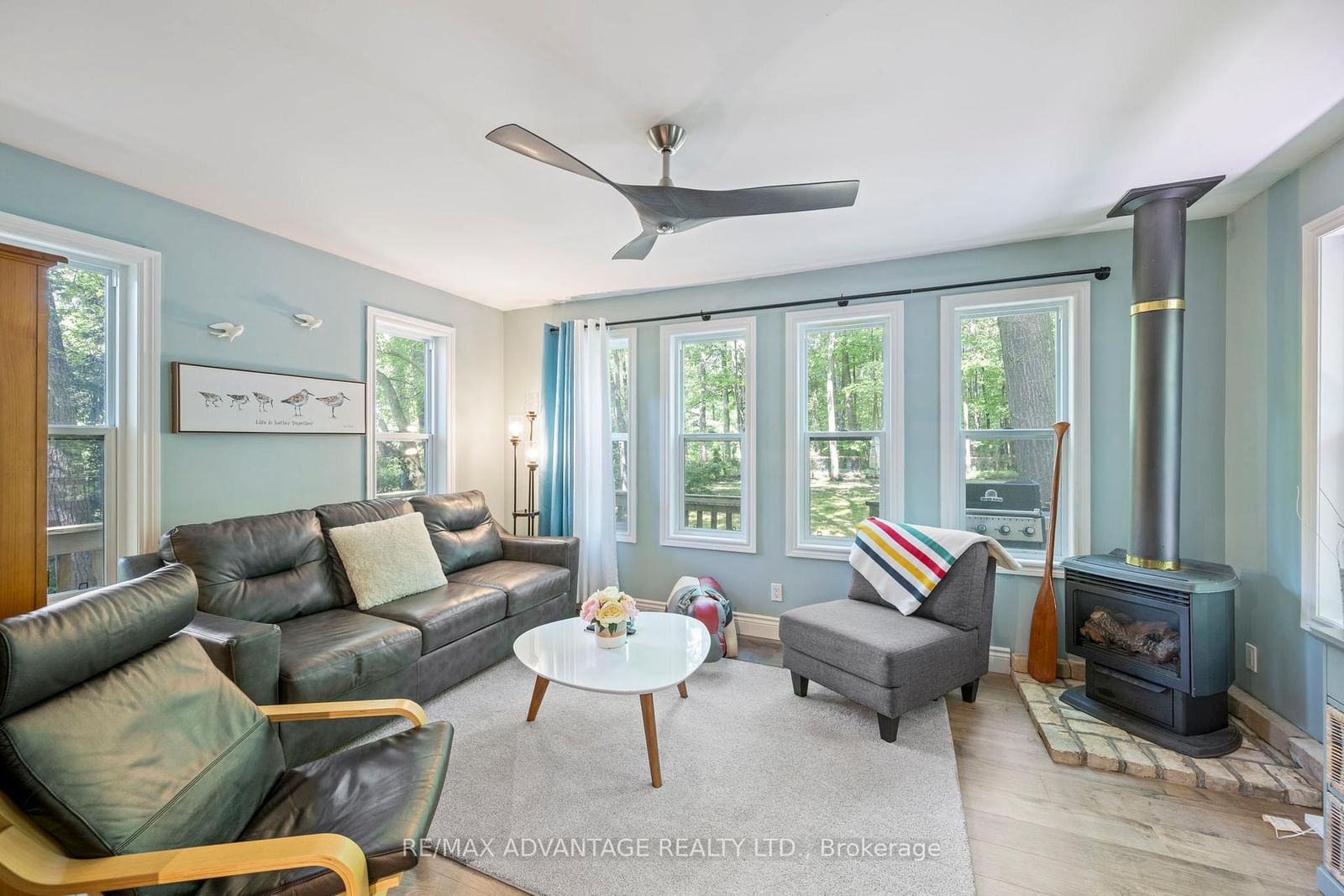 263 Ontario Street S • Lambton Shores, ON photo 6