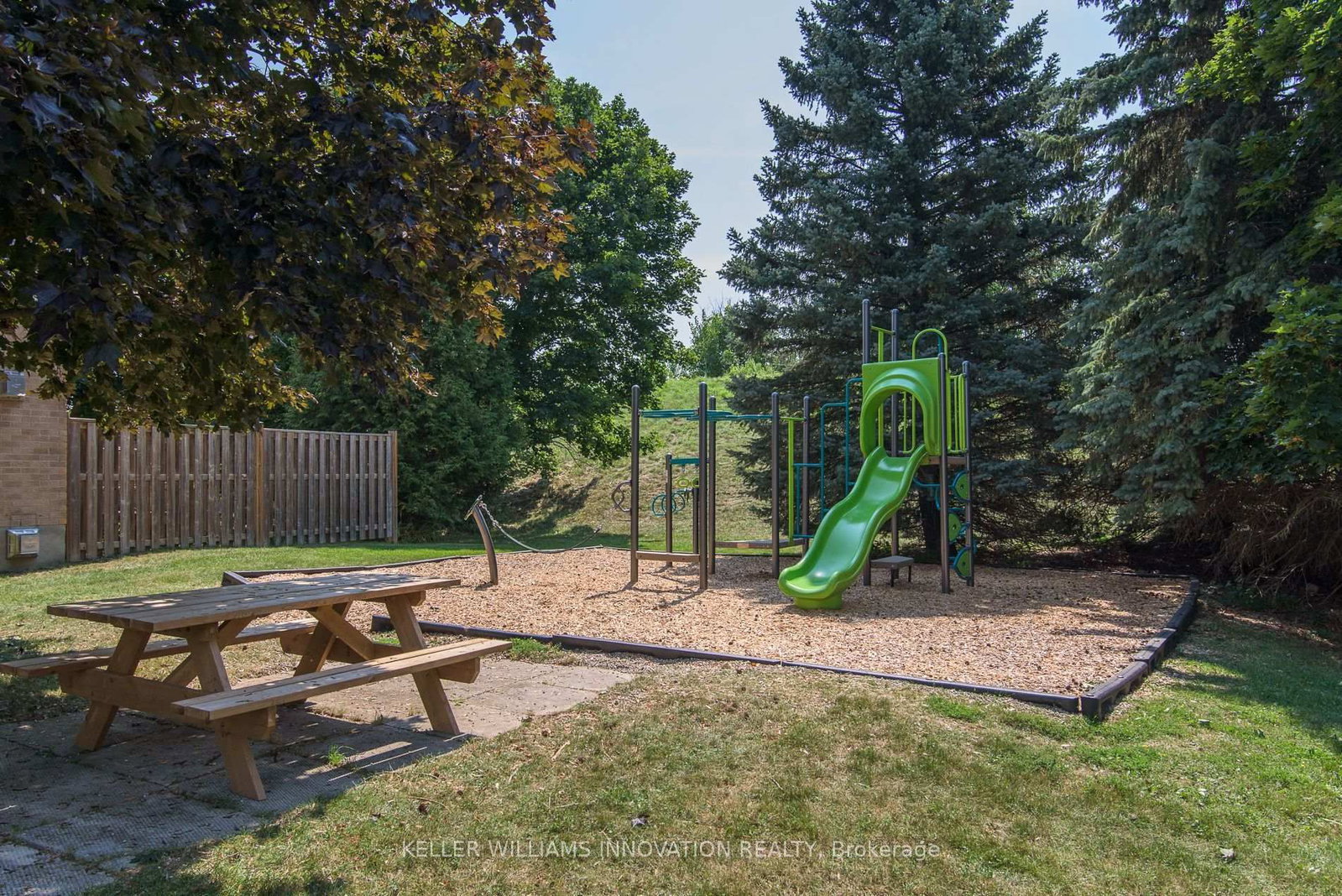 90 FERMAN Drive • #5 • Guelph, ON photo 36