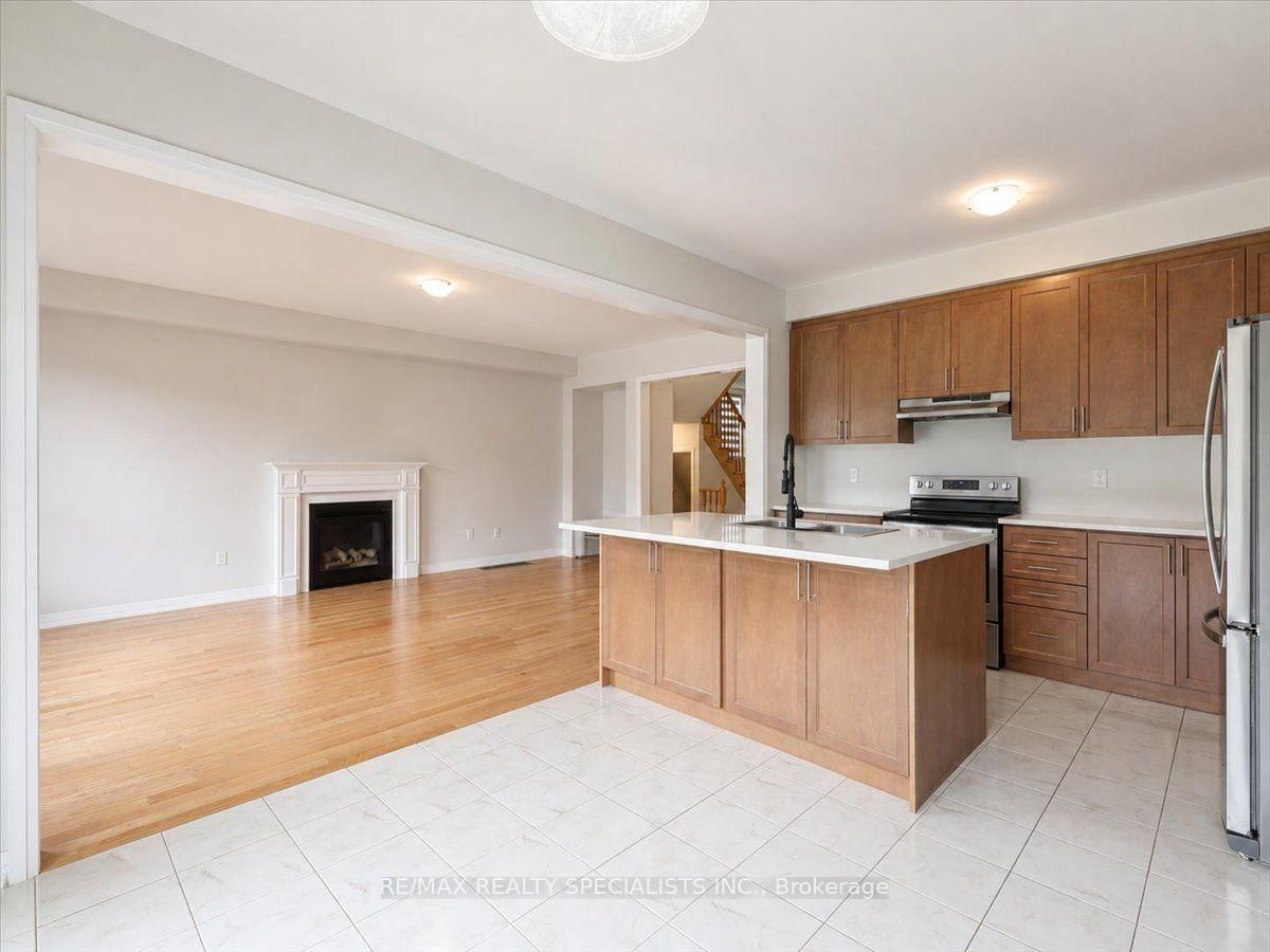 169 Silverwood Crescent • Woodstock, ON photo 11