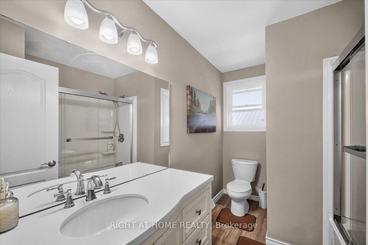43 Monarch Park Drive • St. Catharines, ON photo 17