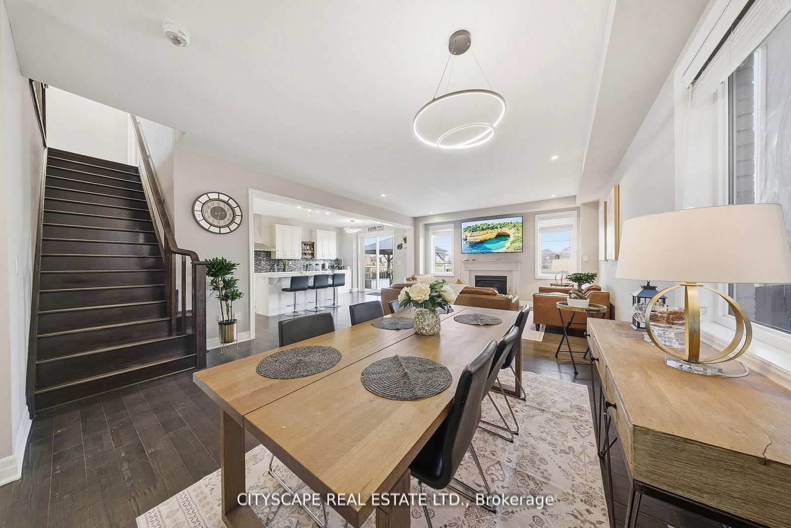 28 Celano Drive • Hamilton, ON photo 12