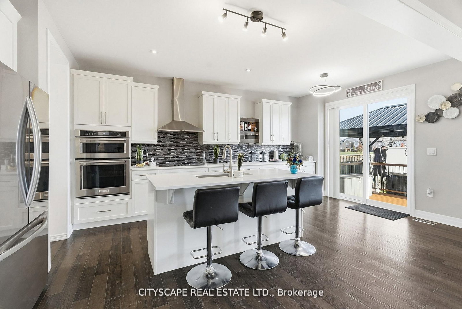 28 Celano Drive • Hamilton, ON photo 15